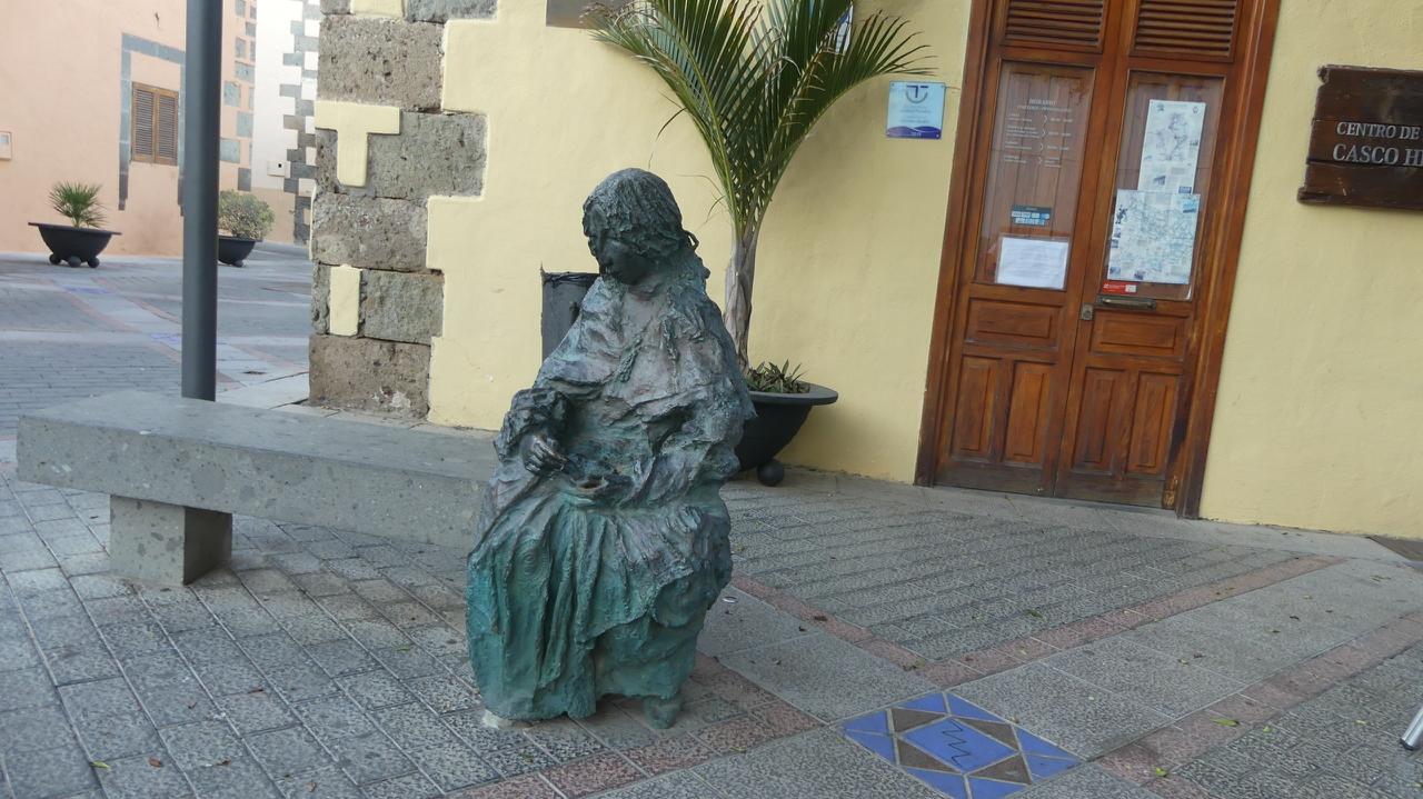 Featured image for “Agüimes rinde homenaje a Catalina Hernández Guadarteme, última princesa de Canaria. ”