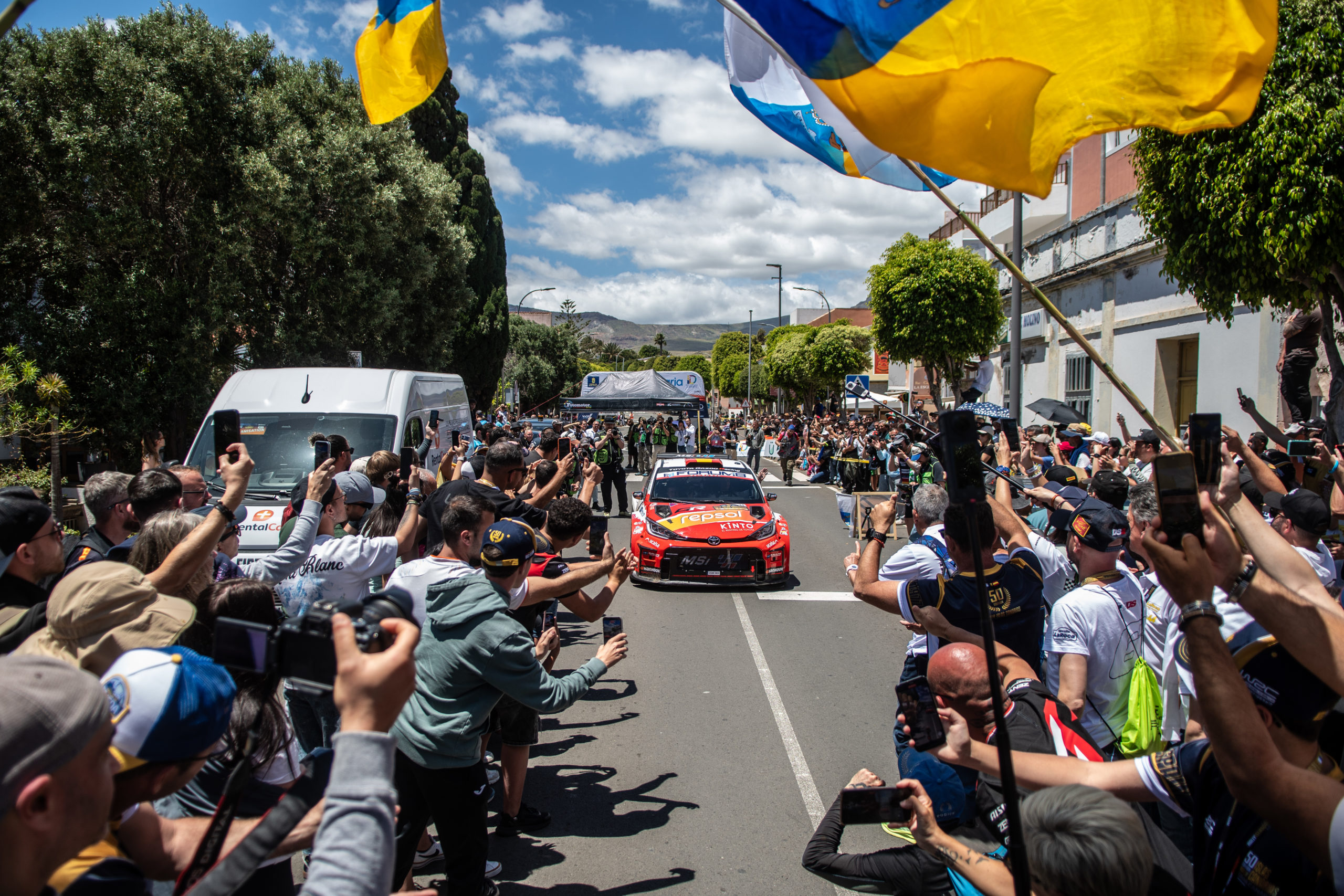 Featured image for “Cerca de 50.000 personas despiden en Agüimes el Rally Islas Canarias en una jornada histórica.”